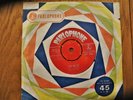 THE BEATLES - LOVE ME DO ORIG UK 1962 RED/SILVER PARLOPHONE 1ST PRESSING 45 RARE