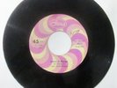 LOS ORIENTALES DE PARAMONGA - Lobos al escape/ La carcocha - 7'' GUARACHA PERU