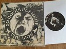 THE MOB – No Doves Fly Here – CRASS Records Original Punk 7” Vinyl Record