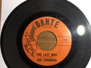 TRIUMPHS 45 Know It’s Wrong / Lazy Man B.J. THOMAS - DANTE TEXAS R&B Signed ?