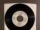 Record 45 Tiny Cloud By The Elegants.