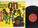 MILES DAVIS ON THE CORNER CBS/SONY 20AP 1408 Japan VINYL LP