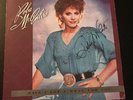 Reba McEntire ?– 