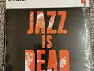 Adrian Younge, Ali Shaheed Muhammad & Azymuth - Jazz Is Dead 4 2xLP Vinyl COL