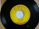 ELVIS PRESLEY That's All Right / That's All Right (SUN 209 U-128) 33RPM EX/EX