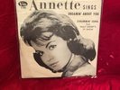 ANNETTE: Dreamin' about you/Strummin' song VISTA 7