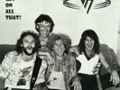 Van Halen - Lemme get on all that - live in concert