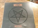 MOTLEY CRUE - SHOUT AT THE DEVIL LP VINYL GATEFOLD ORIGINAL PRESSING RARE OOP NM