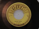 SUN 319 RAY SMITH – ROCKIN’ BANDIT / SAIL AWAY