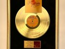 NEIL YOUNG HARVEST 1972 VINYL GOLD METALLIZED RECORD IN FRAME