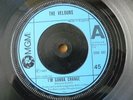 VELOURS - I'M GONNA CHANGE