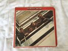 THE BEATLES '1962-1966 (The Red Album)' 1970s Double LP on RED VINYL - Z05