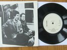 THE CLASH....CAPITOL RADIO ep....RARE ORIG .1st press .PUNK ROCK PROMO 7
