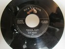 Elvis Presley (Original) Hound Dog