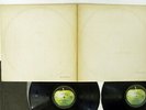 BEATLES WHITE ALBUM APPLE AP-8570,1 Japan POSTER VINYL 2LP