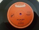 AIN'T SHE SWEET // THE BEATLES VERY RARE OZ PRESS POLYDOR 1964