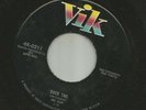 ROCKABILLY TWO SIDER - JOE CLAY - DUCK TAIL  /  SIXTEEN CHICKS - HEAR 1956 VIK