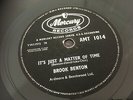 BROOK BENTON : IT'S JUST A MATTER OF TIME  /  HURTIN' INSIDE.  UK.78.rpm 1958