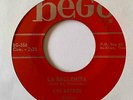 Tejano Cumbia/Soul Balada 45 LOS ASTROS La Ballenita/Bravo Bego HEAR