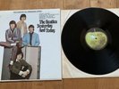 The Beatles LP Yesterday And Today 1966 ST-2553 Capitol Beautiful Condition
