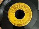 ELVIS SUN 217 1950 Orginial BABY LETS PLAY HOUSE IM LEFT YOUR RIGHT 45 MINT ??