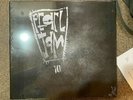 PEARL JAM VAULT 10 MOLINE (INCLUDING 96 NO CODE STICKER) + 4 LP NO CODE LIVE