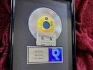 MADONNA LIKE A PRAYER RECORD & CASSETTE SINGLE RIAA PLATINUM LP AWARD SIRE PROMO