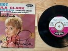 RARE FRENCH EP PETULA CLARK CHARIOT SIGNED BY HER