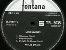 MILESTONES / MILES DAVIS / JOHN COLTRANE / UK FONTANA LP / TFL 5035 / PLAYS EX