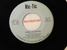 Gino Washington 45 Ric-Tic 100 Gino is a Coward / Puppet on a String