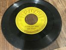 ELVIS PRESLEY SUN 215 45 Milkcow Blues Boogie / You're A Heartbreaker Sun Record