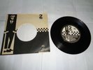 ELVIS COSTELLO I CAN'T STAND UP FOR FALLING DOWN TWO TONE PAPER LABEL UNPLAYED