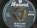 The Shirelles – I Met Him On A Sunday - 1958 original UK vinyl single