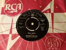 Jefferson Airplane ; White Rabbit. UK 45 rpm Record. RCA Victor.  1967