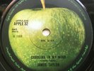 BEATLES JAMES TAYLOR APPLE 32 