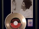 ARETHA  FRANKLIN I NEVER LOVED A MAN THE WAY GOLD METALIZED RECORD RARE 45 RPM