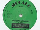 SYNTH / INDIE  --  STRANGE MOVES --PASSIONATE STRANGERS - UK 7