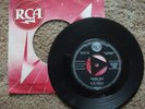ELVIS PRESLEY 45 RPM VINYL ` HOUND DOG/BLUE SUEDE SHOES TRI CENTRE 1958 ISSUE