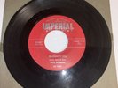 FATS DOMINO BLUEBERRY HILL 1st PRESS 45rpm 1956 In Good Condition TESTED