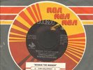 Calloway, Cab - Minnie The Moocher RCA 11364  Vinyl 45 rpm Record