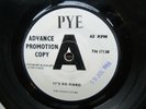 THE HONEYCOMBS It's So Hard/I Fell In Love Rare PYE Promo 1966