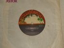 KISS RARE 1975 AUSSIE  45 -  C'MON AND LOVE ME  1970s ROCK - MINT