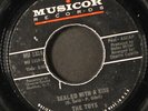 TOYS: i got my heart set on you / sealed with a kiss MUSICOR 7