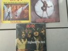 3x AC/DC Singles 7''- Heatseeker - Hells Bells - Highway to Hell - .. aint noise