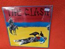 The Clash. Give em enough rope. CBS 82431 c 1978 CBS records lp
