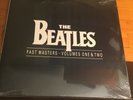 **THE BEATLES** 1988 Capitol Records *SS* Double (hard-to-find) Vinyl w/33 Hits