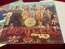 THE BEATLES - SGT PEPPERS - BARELY USED UK LP IN GATEFOLD SLEEVE WITH INSERT