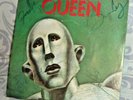 QUEEN 