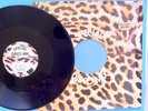 1976 PAUL MCCARTNEY WINGS LET EM IN SPECIAL DISCO MIX 2C 052-98.062 y SCHAUMBURG