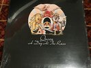 SEALED Vintage LP QUEEN 